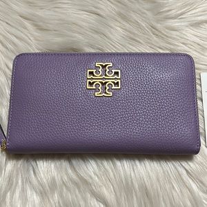 Tory Burch wallet
